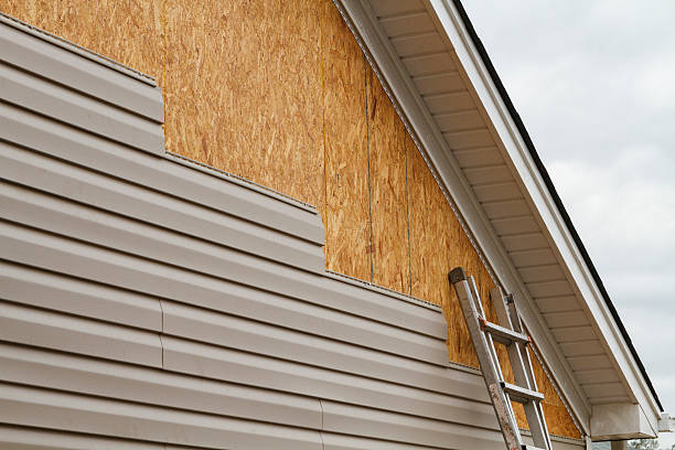 24/7 Emergency Storm Damage Siding Repair experts in Dunbar, SC